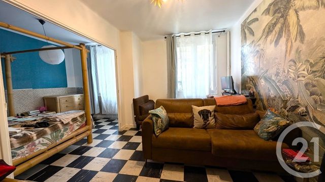 Appartement F2 &agrave; vendre - 2 pi&egrave;ces - 52,72 m2 - Aubenas - 07 - RHONE-ALPES