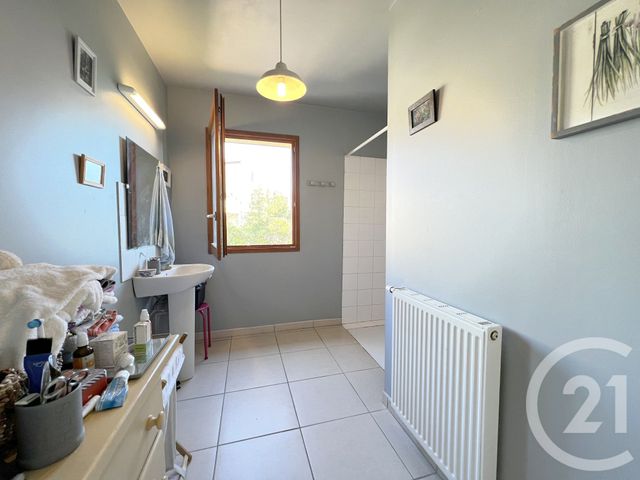 Appartement F3 &agrave; vendre - 3 pi&egrave;ces - 67,20 m2 - Aubenas - 07 - RHONE-ALPES