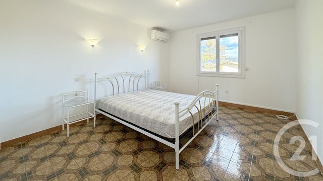 Maison à louer - 7 pièces - 150 m2 - St Sernin - 07 - RHONE-ALPES