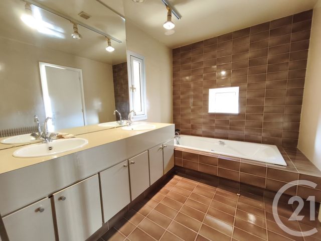 Maison &agrave; vendre - 7 pi&egrave;ces - 283 m2 - Thueyts - 07 - RHONE-ALPES