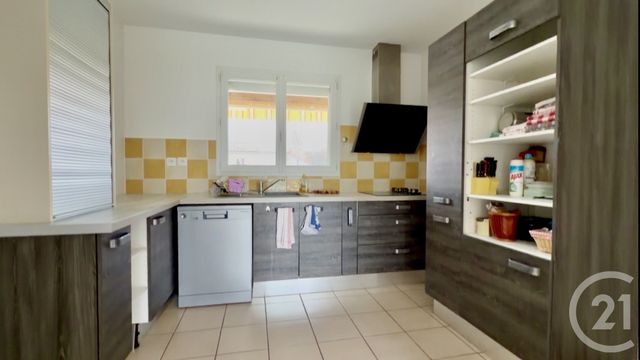 Maison à louer - 4 pièces - 89,92 m2 - St Sernin - 07 - RHONE-ALPES