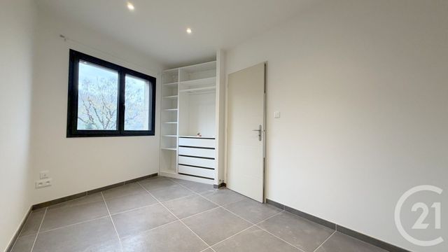 Maison &agrave; louer - 3 pi&egrave;ces - 82,41 m2 - Ucel - 07 - RHONE-ALPES