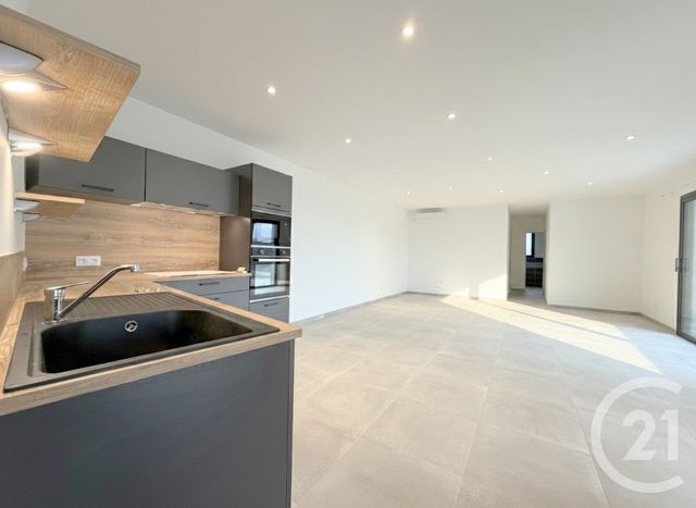 Maison &agrave; louer - 3 pi&egrave;ces - 82,41 m2 - Ucel - 07 - RHONE-ALPES