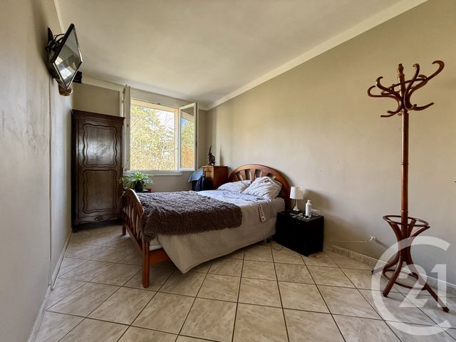 Appartement F3 &agrave; vendre - 4 pi&egrave;ces - 75 m2 - Aubenas - 07 - RHONE-ALPES