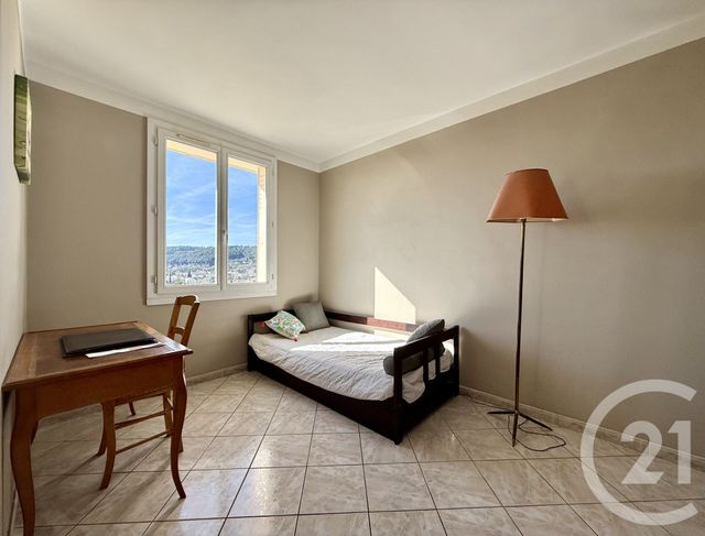 Appartement F3 &agrave; vendre - 4 pi&egrave;ces - 75 m2 - Aubenas - 07 - RHONE-ALPES