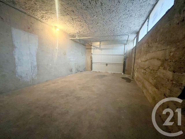 Appartement F3 &agrave; louer - 4 pi&egrave;ces - 75,10 m2 - Aubenas - 07 - RHONE-ALPES