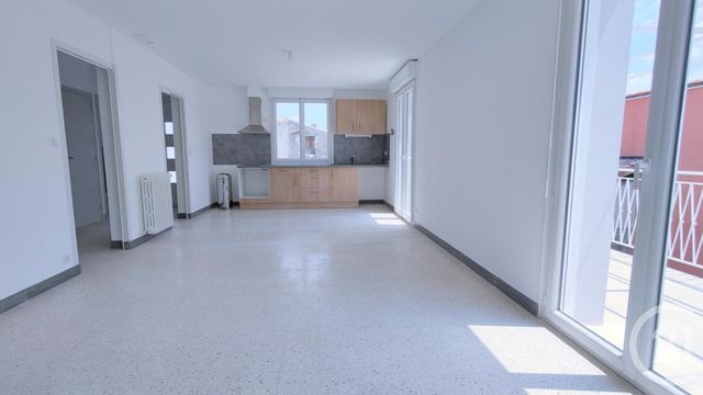 Maison &agrave; louer - 4 pi&egrave;ces - 81,60 m2 - Lavilledieu - 07 - RHONE-ALPES