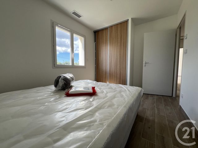 Maison &agrave; louer - 4 pi&egrave;ces - 91,20 m2 - St Etienne De Fontbellon - 07 - RHONE-ALPES