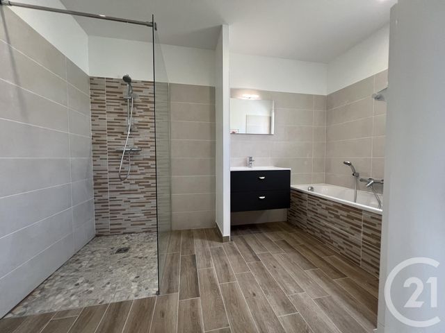 Maison &agrave; louer - 4 pi&egrave;ces - 91,20 m2 - St Etienne De Fontbellon - 07 - RHONE-ALPES