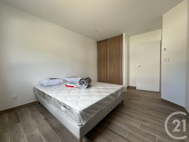 Maison &agrave; louer - 4 pi&egrave;ces - 91,20 m2 - St Etienne De Fontbellon - 07 - RHONE-ALPES