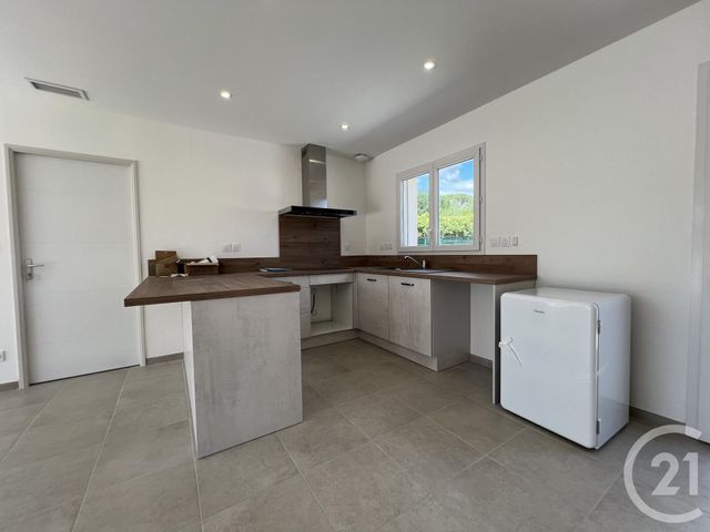 Maison &agrave; louer - 4 pi&egrave;ces - 91,20 m2 - St Etienne De Fontbellon - 07 - RHONE-ALPES