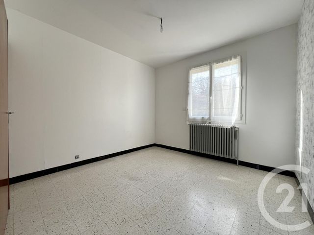 Maison &agrave; louer - 4 pi&egrave;ces - 102,30 m2 - St Sernin - 07 - RHONE-ALPES