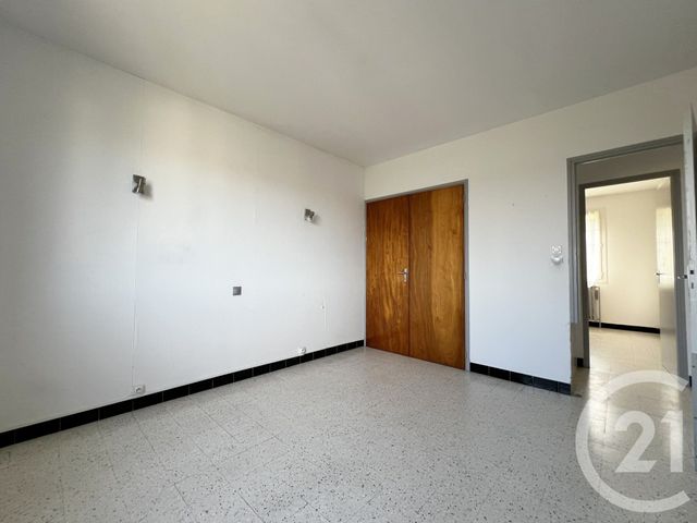 Maison &agrave; louer - 4 pi&egrave;ces - 102,30 m2 - St Sernin - 07 - RHONE-ALPES