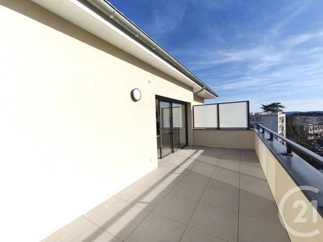 Appartement F3 &agrave; louer - 3 pi&egrave;ces - 73,33 m2 - Aubenas - 07 - RHONE-ALPES
