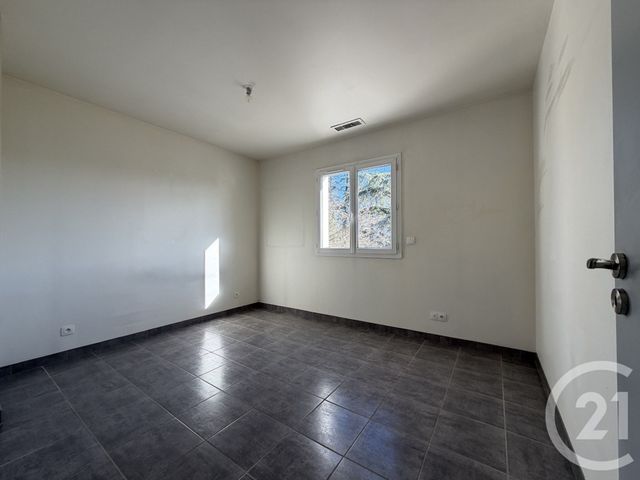 Maison &agrave; louer - 4 pi&egrave;ces - 103,60 m2 - Labeaume - 07 - RHONE-ALPES