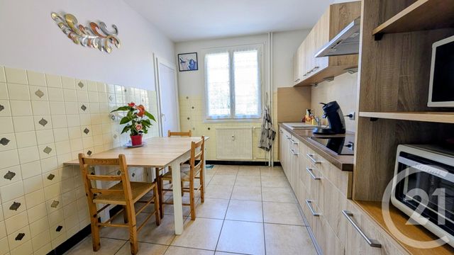 Appartement F3 &agrave; vendre - 3 pi&egrave;ces - 61,70 m2 - Aubenas - 07 - RHONE-ALPES