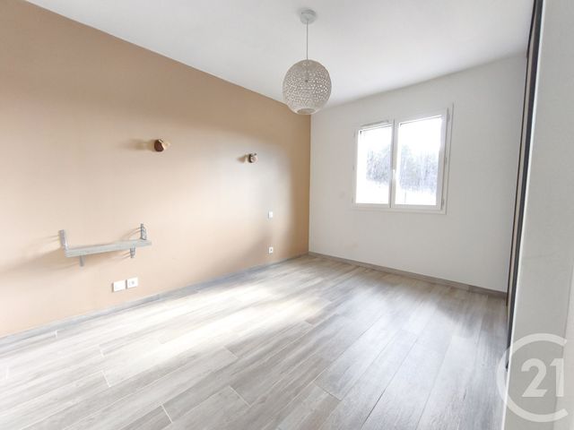 Maison &agrave; louer - 5 pi&egrave;ces - 152 m2 - Thueyts - 07 - RHONE-ALPES