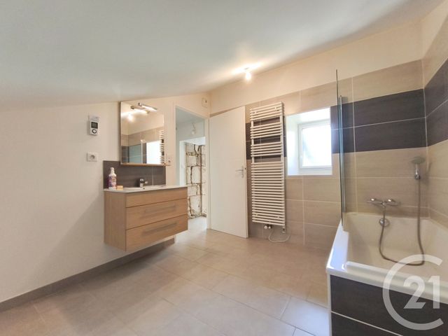 Maison &agrave; louer - 6 pi&egrave;ces - 151 m2 - Mercuer - 07 - RHONE-ALPES
