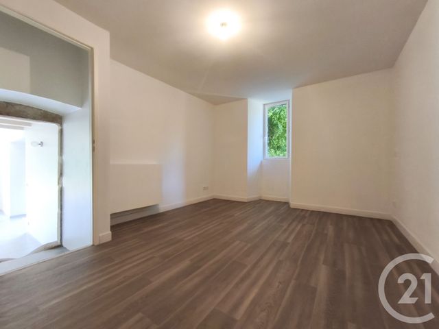 Maison &agrave; louer - 6 pi&egrave;ces - 151 m2 - Mercuer - 07 - RHONE-ALPES