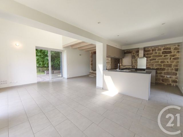 Maison &agrave; louer - 6 pi&egrave;ces - 151 m2 - Mercuer - 07 - RHONE-ALPES