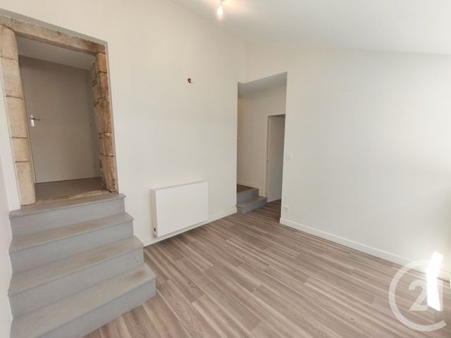 Maison &agrave; louer - 6 pi&egrave;ces - 151 m2 - Mercuer - 07 - RHONE-ALPES