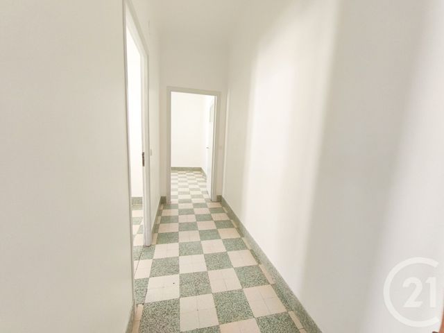 Appartement F2 &agrave; louer - 3 pi&egrave;ces - 39,15 m2 - Aubenas - 07 - RHONE-ALPES