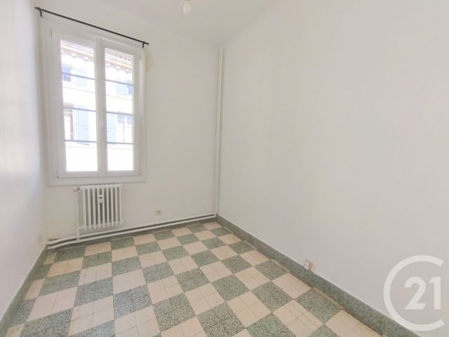 Appartement F2 &agrave; louer - 3 pi&egrave;ces - 39,15 m2 - Aubenas - 07 - RHONE-ALPES