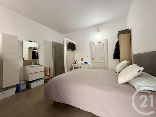 Appartement Duplex &agrave; louer - 7 pi&egrave;ces - 140,58 m2 - St Privat - 07 - RHONE-ALPES