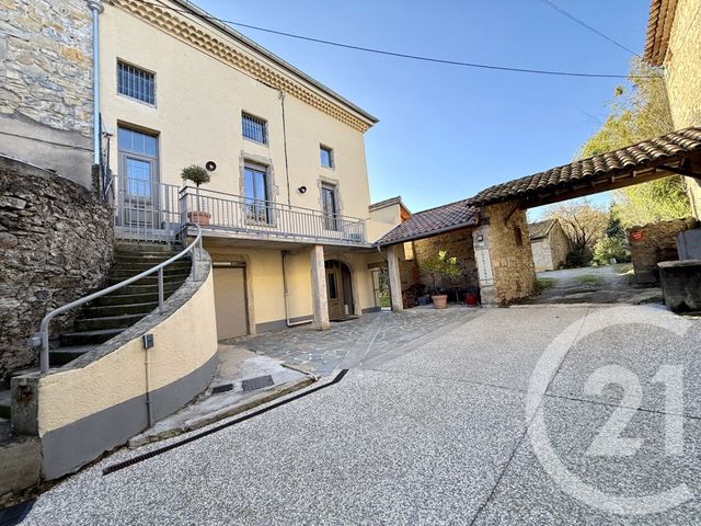 Appartement Duplex &agrave; louer - 7 pi&egrave;ces - 140,58 m2 - St Privat - 07 - RHONE-ALPES