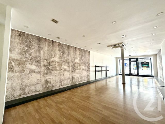 Local commercial à louer - 63.0 m2 - 07 - Ardeche