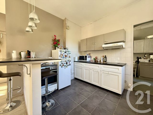 Appartement F3 &agrave; vendre - 2 pi&egrave;ces - 49,10 m2 - Vals Les Bains - 07 - RHONE-ALPES