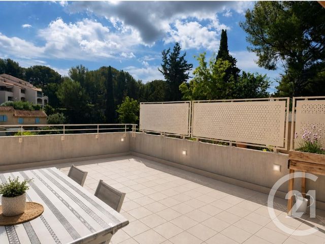 Appartement &agrave; vendre - 3 pi&egrave;ces - 67,34 m2 - La Ciotat - 13 - PROVENCE-ALPES-COTE-D-AZUR