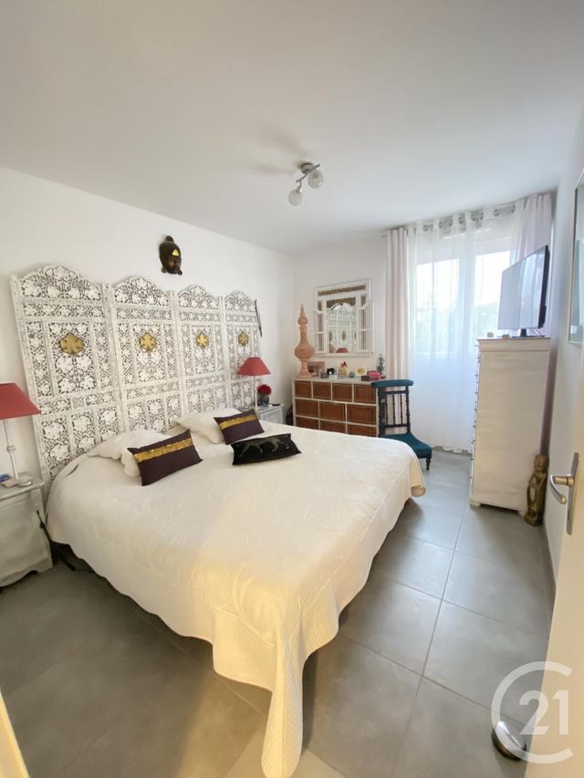 Appartement F3 à vendre - 3 pièces - 82,07 m2 - La Ciotat - 13 - PROVENCE-ALPES-COTE-D-AZUR