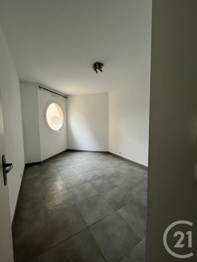 Appartement F3 &agrave; vendre - 3 pi&egrave;ces - 82,07 m2 - La Ciotat - 13 - PROVENCE-ALPES-COTE-D-AZUR
