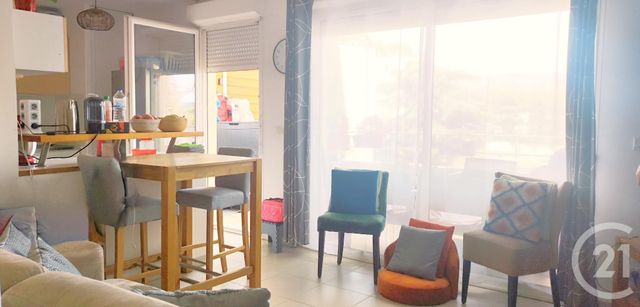 Appartement F1 à vendre - 1 pièce - 26,45 m2 - La Ciotat - 13 - PROVENCE-ALPES-COTE-D-AZUR