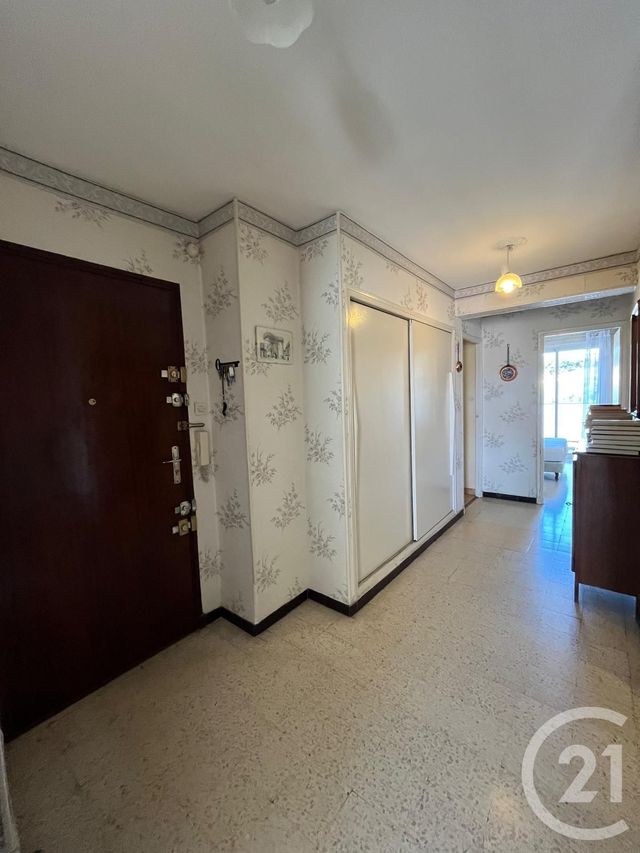 Appartement T3 &agrave; vendre - 3 pi&egrave;ces - 68 m2 - La Ciotat - 13 - PROVENCE-ALPES-COTE-D-AZUR