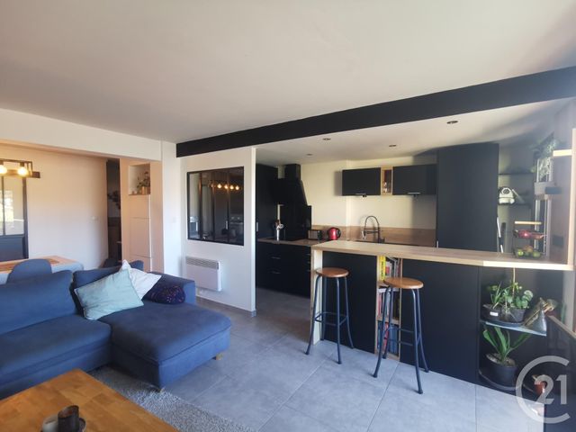 Appartement &agrave; vendre - 3 pi&egrave;ces - 82,82 m2 - La Ciotat - 13 - PROVENCE-ALPES-COTE-D-AZUR
