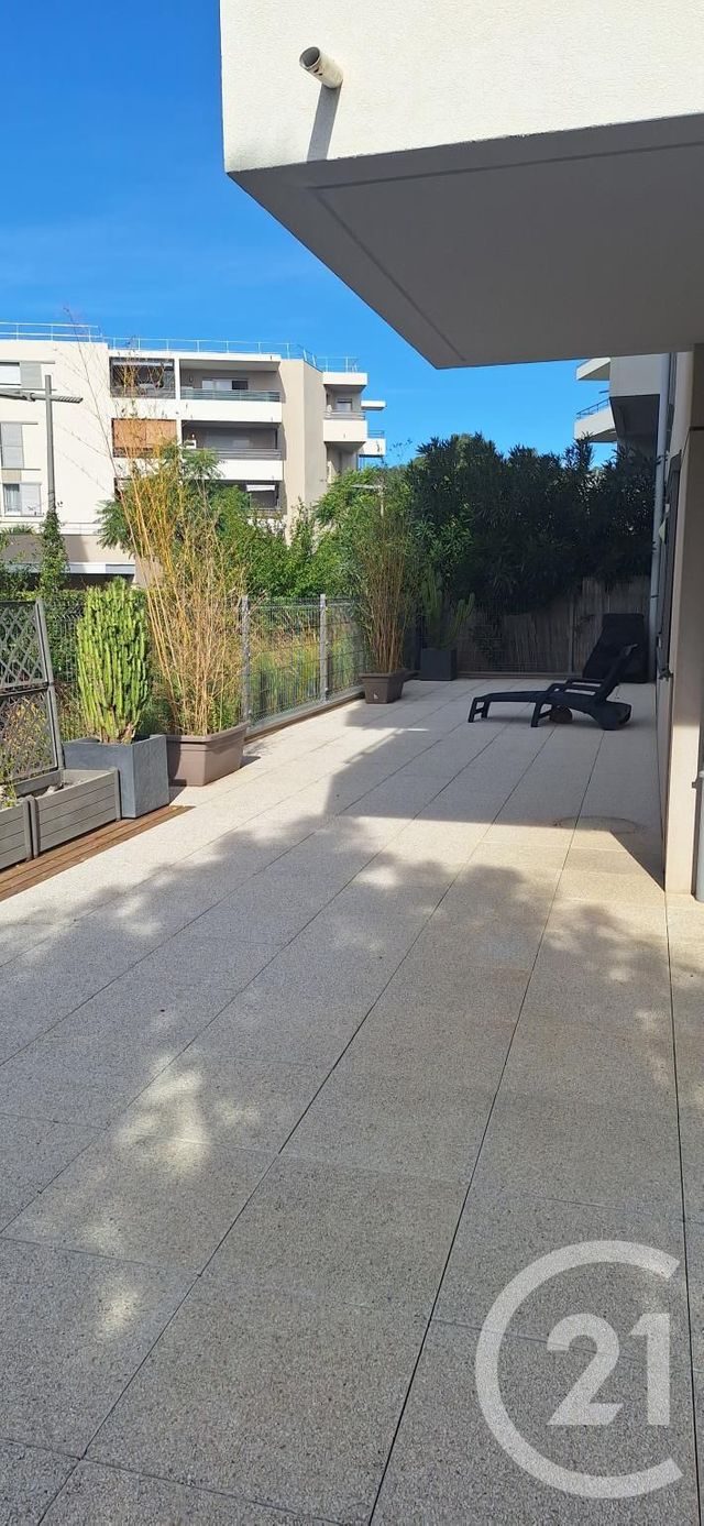 Appartement F4 &agrave; vendre - 4 pi&egrave;ces - 82 m2 - La Ciotat - 13 - PROVENCE-ALPES-COTE-D-AZUR