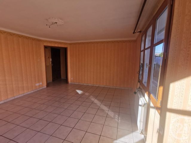 Appartement &agrave; vendre - 3 pi&egrave;ces - 66,24 m2 - La Ciotat - 13 - PROVENCE-ALPES-COTE-D-AZUR