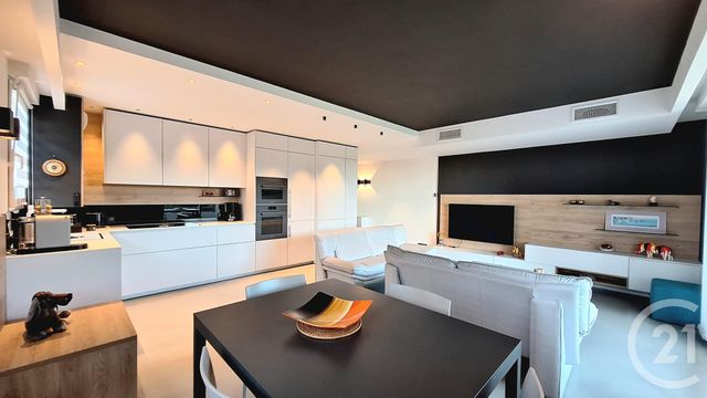 Appartement T3 &agrave; vendre - 3 pi&egrave;ces - 68,15 m2 - La Ciotat - 13 - PROVENCE-ALPES-COTE-D-AZUR