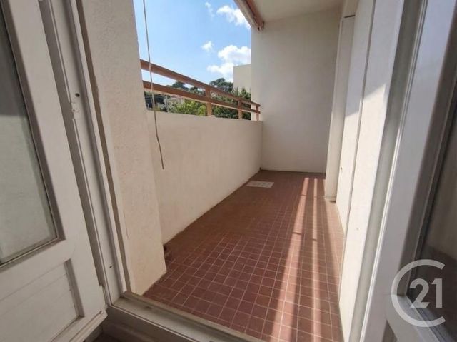 Appartement T3 &agrave; vendre - 3 pi&egrave;ces - 56,35 m2 - La Ciotat - 13 - PROVENCE-ALPES-COTE-D-AZUR