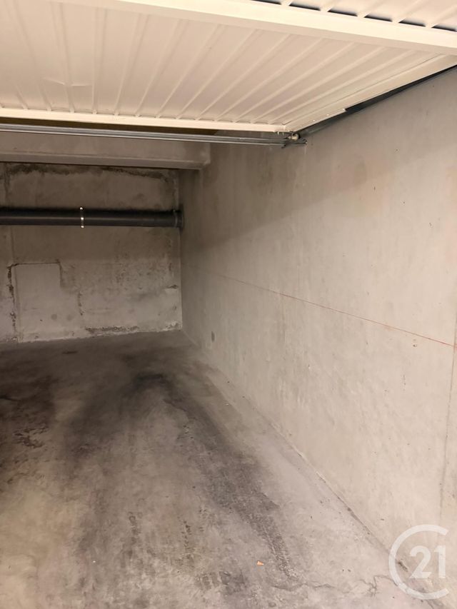 Appartement T2 &agrave; louer - 2 pi&egrave;ces - 37 m2 - La Ciotat - 13 - PROVENCE-ALPES-COTE-D-AZUR