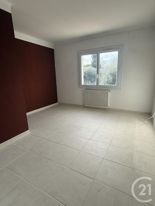 Maison &agrave; louer - 4 pi&egrave;ces - 122,46 m2 - La Ciotat - 13 - PROVENCE-ALPES-COTE-D-AZUR