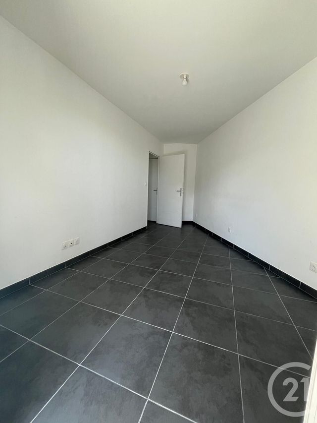 Appartement &agrave; vendre - 3 pi&egrave;ces - 63,56 m2 - La Ciotat - 13 - PROVENCE-ALPES-COTE-D-AZUR