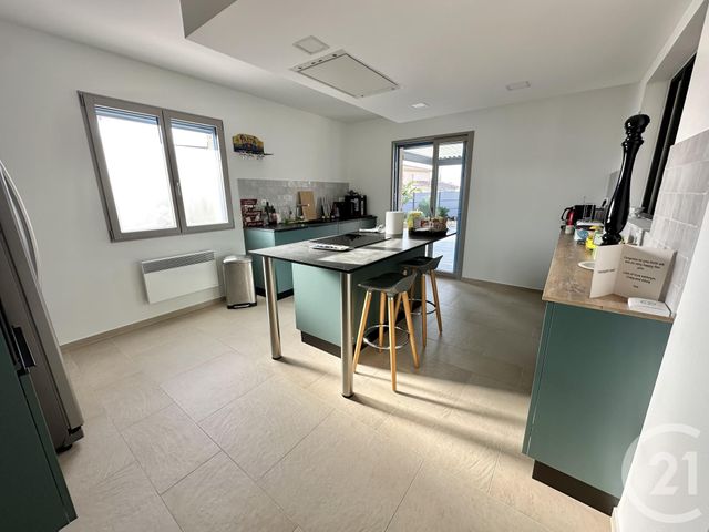 Maison &agrave; vendre - 6 pi&egrave;ces - 145 m2 - St Cyr Sur Mer - 83 - PROVENCE-ALPES-COTE-D-AZUR