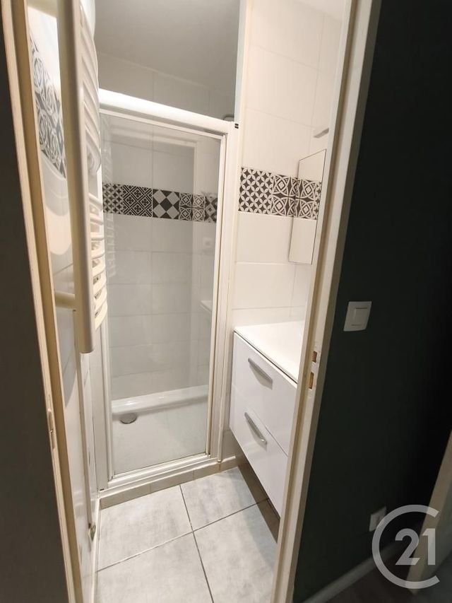 Appartement T2 &agrave; vendre - 2 pi&egrave;ces - 44 m2 - La Ciotat - 13 - PROVENCE-ALPES-COTE-D-AZUR