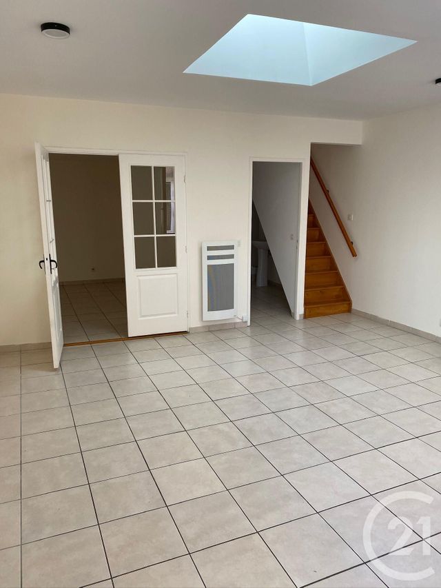 Appartement T3 &agrave; louer - 3 pi&egrave;ces - 60,54 m2 - La Ciotat - 13 - PROVENCE-ALPES-COTE-D-AZUR