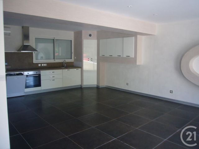 Appartement F4 &agrave; louer - 4 pi&egrave;ces - 86,53 m2 - Six Fours Les Plages - 83 - PROVENCE-ALPES-COTE-D-AZUR