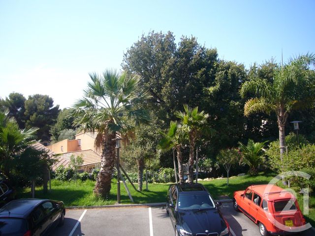 Appartement F4 &agrave; louer - 4 pi&egrave;ces - 86,53 m2 - Six Fours Les Plages - 83 - PROVENCE-ALPES-COTE-D-AZUR