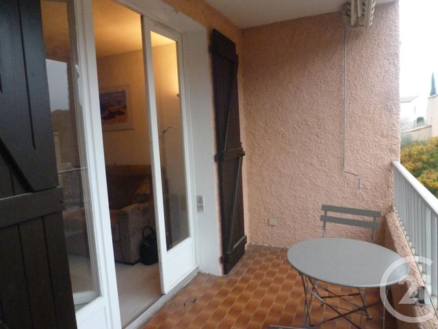 Appartement T1 &agrave; louer - 1 pi&egrave;ce - 27,83 m2 - La Ciotat - 13 - PROVENCE-ALPES-COTE-D-AZUR